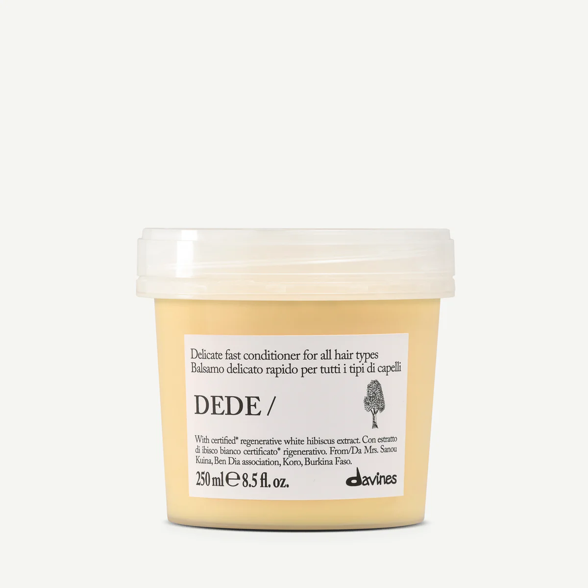 Davines DEDE Conditioner për flokë normalë ose të hollë që kërkojnë zbutje pa rëndesë dhe rutinë të synuar sipas tipit të flokut ose skalpit. Produkt Davines Essential Haircare për përdorim në rutinën e kujdesit të përditshëm ose trajtues.