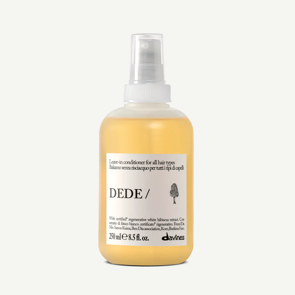 Davines DEDE Hair Mist për flokë normalë ose delikatë që kërkojnë zbutje të lehtë dhe rutinë të synuar sipas tipit të flokut ose skalpit.