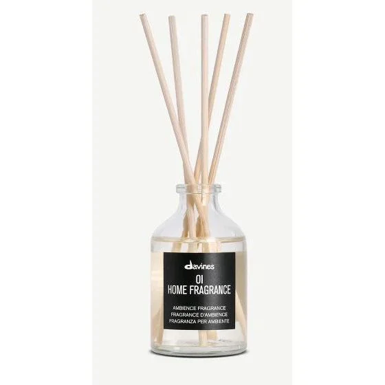 Davines OI Home Fragrance për ambient që kërkon aromën karakteristike OI dhe rutinë të synuar sipas tipit të flokut ose skalpit