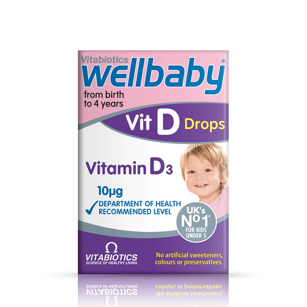 Vitabiotics Wellbaby Vitamin D Drops në bazë vaj ulliri, me 400 IU vitaminë D3 për dozë për fëmijë nga lindja deri në 4 vjeç.