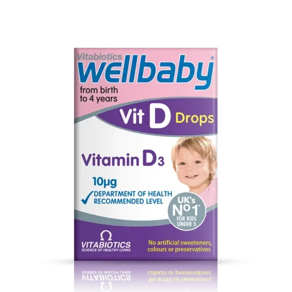 Vitabiotics Wellbaby Vitamin D Drops në bazë vaj ulliri, me 400 IU vitaminë D3 për dozë për fëmijë nga lindja deri në 4 vjeç.