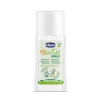 Chicco NaturalZ Protective Spray për fëmijë 2m+, me vajra esencialë bimorë dhe formulë pa alkool.